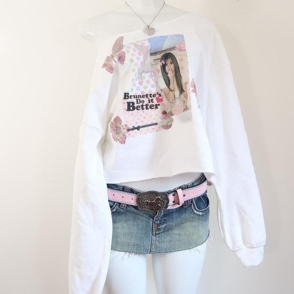 custom brunettes do it better cropped sweatshirt